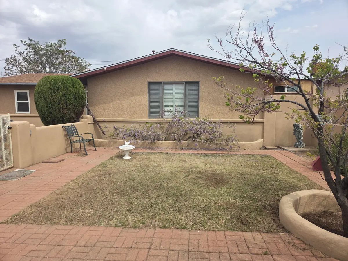 632 57th Street Nw, Albuquerque, NM 87105 - #1