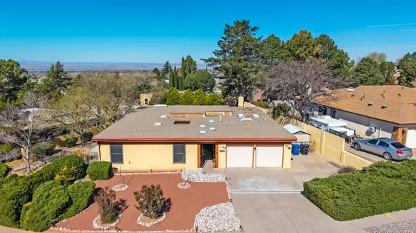 2315 Madre Drive Ne, Albuquerque, NM 87112