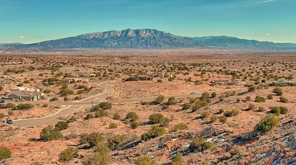 2305 Desert Marigold Road Ne, Rio Rancho, NM 87144