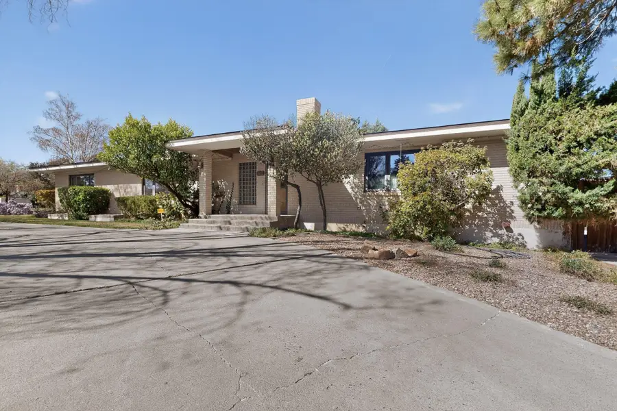 525 Sierra Drive Se, Albuquerque, NM 87108 - #2