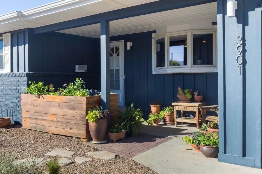 3901 Palomas Court Ne, Albuquerque, NM 87110 - #2