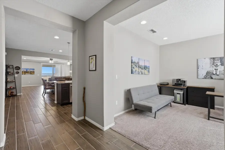 2955 Kings Canyon Loop Ne, Rio Rancho, NM 87144 - #3