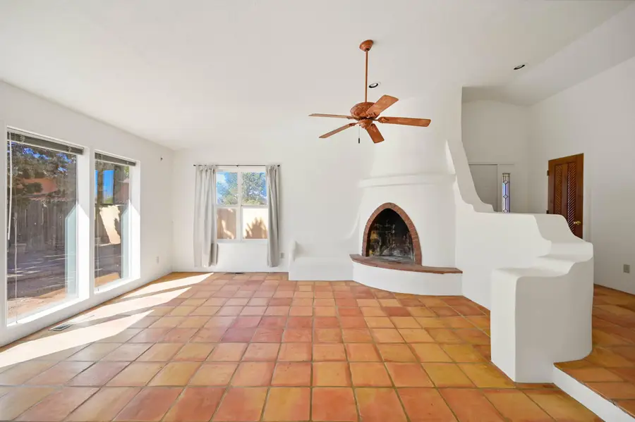 4806 La Cienega Street Nw, Albuquerque, NM 87107 - #2