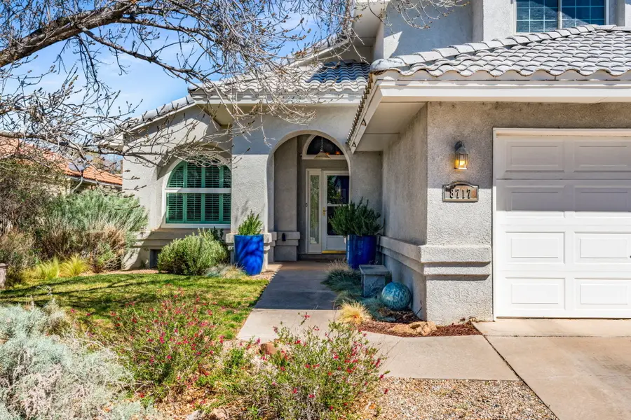 8717 Greenarbor Road Ne, Albuquerque, NM 87122 - #2