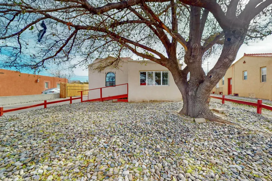 3106 Monte Vista Boulevard Ne, Albuquerque, NM 87106 - #3
