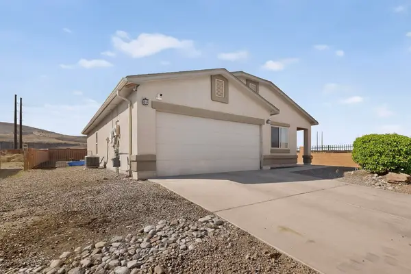 2190 Camino Rincon Sw, Los Lunas, NM 87031