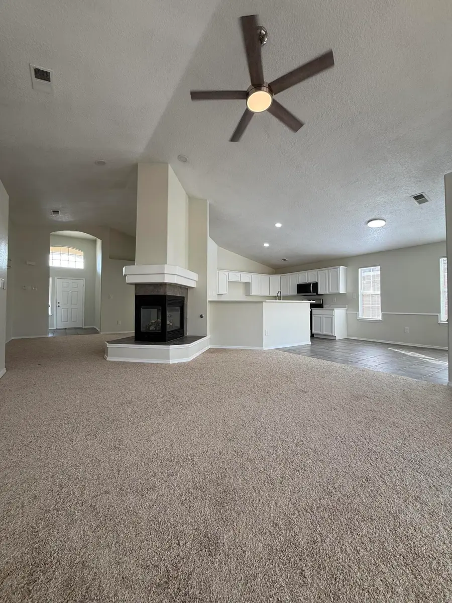 10267 Country Meadows Drive Nw, Albuquerque, NM 87114 - #2