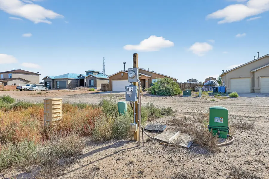 813 1st Street Ne, Rio Rancho, NM 87124 - #2