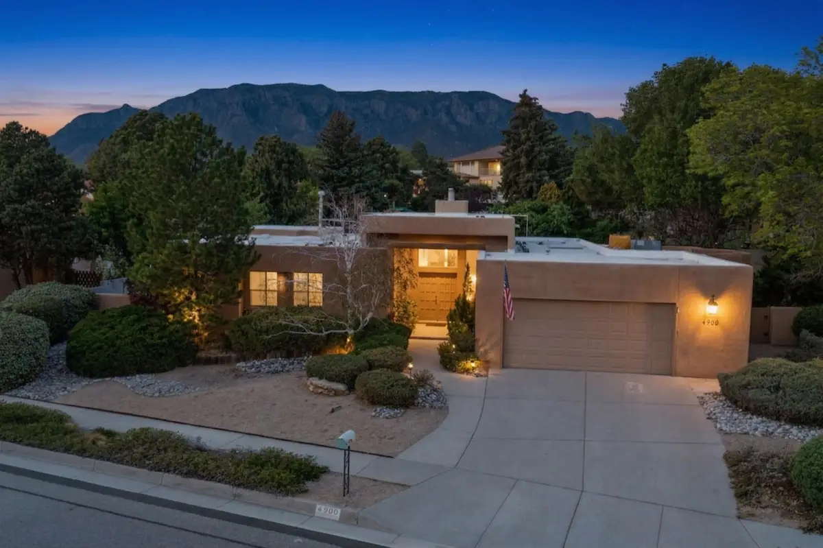 4900 Calle Del Cielo Ne, Albuquerque, NM 87111 - #1