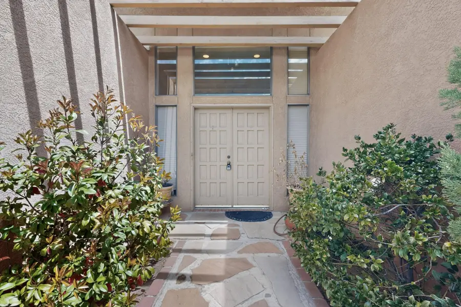 4900 Calle Del Cielo Ne, Albuquerque, NM 87111 - #3