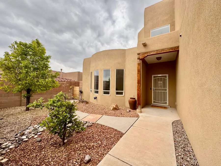 9905 Cardinal Street Nw, Albuquerque, NM 87114 - #3