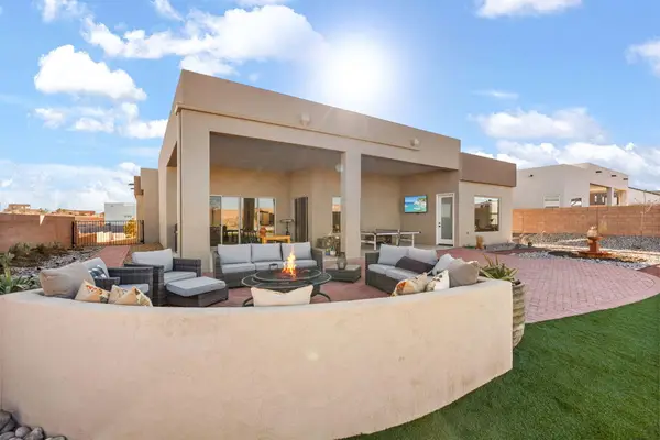 6717 Nacelle Road Ne, Rio Rancho, NM 87144