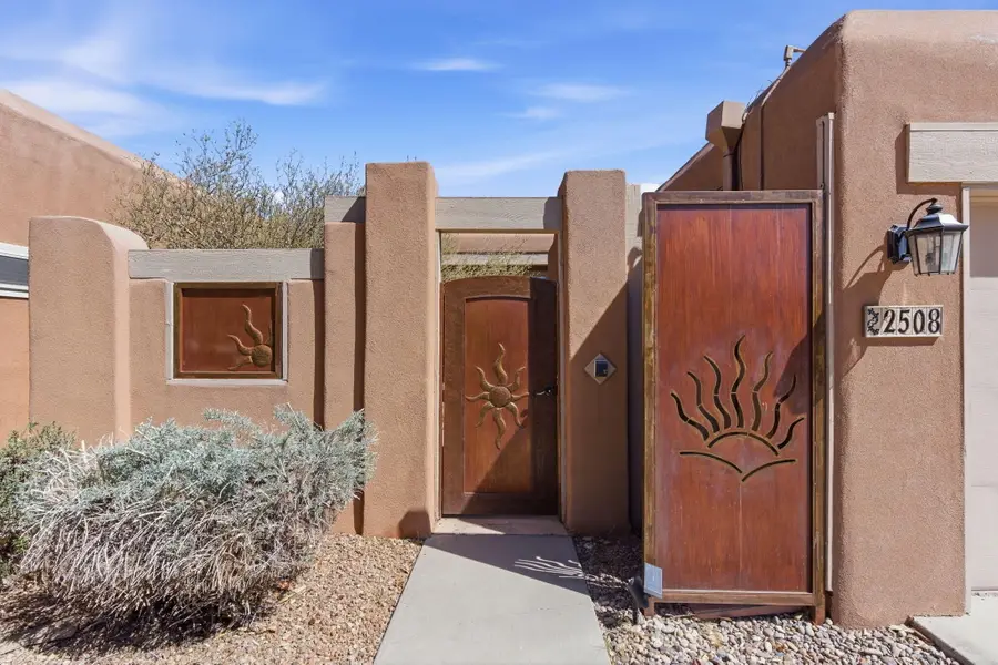 2508 Don Pedro Nw, Albuquerque, NM 87104 - #2