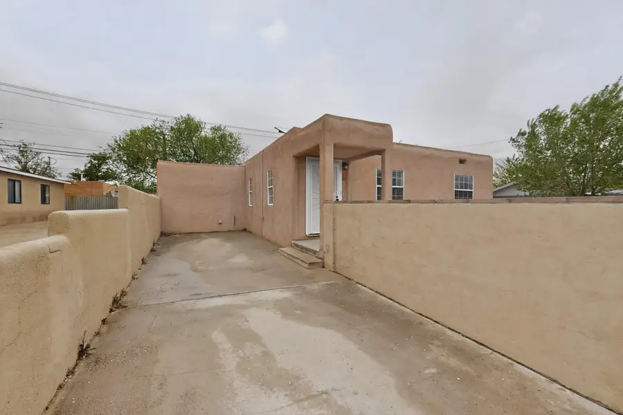 433 Loma Hermosa Drive Nw, Albuquerque, NM 87105 - #2