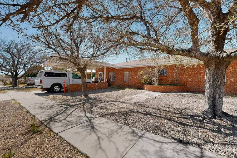 607 & 609 N 6th Street, Belen, NM 87002 - #3