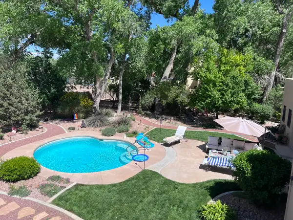 924 Camino Vista Rio, Bernalillo, NM 87004