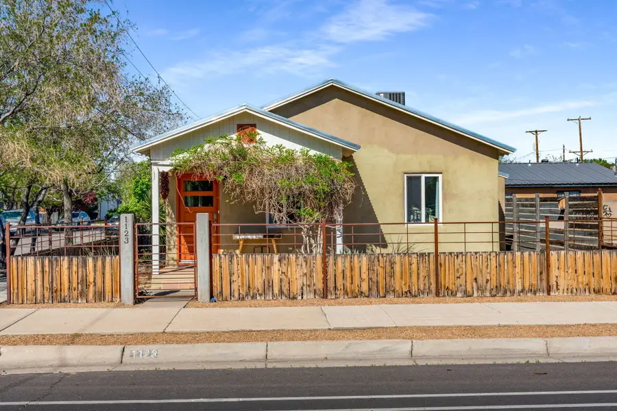 1123 3rd Street Sw, Albuquerque, NM 87102 - #2