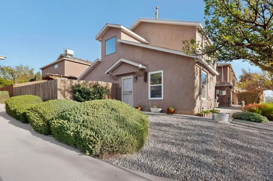 8632 Alta Loma Lane Ne, Albuquerque, NM 87113 - #3