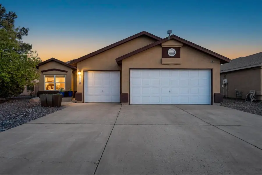 5828 Burgos Avenue Nw, Albuquerque, NM 87114 - #2