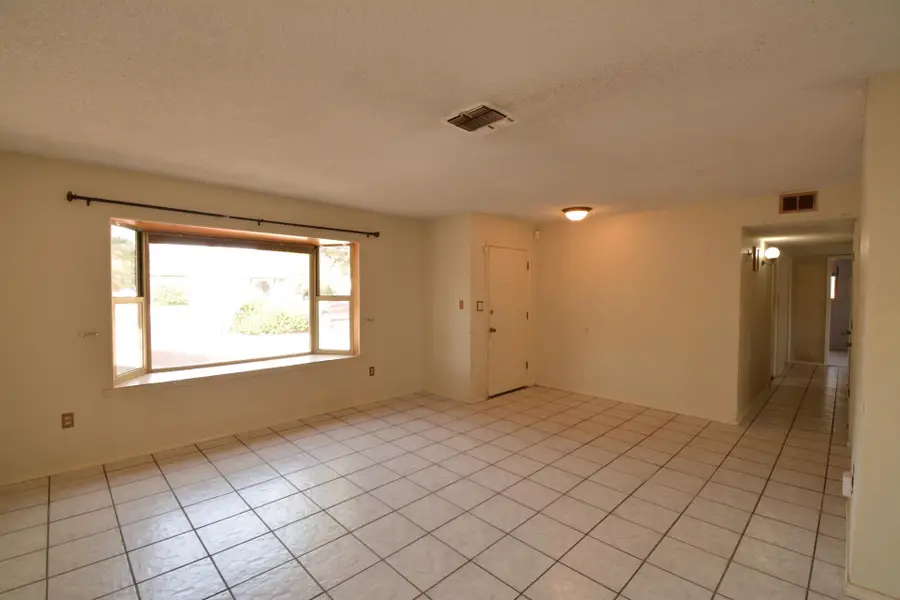 6900 Luella Anne Drive Ne, Albuquerque, NM 87109 - #3