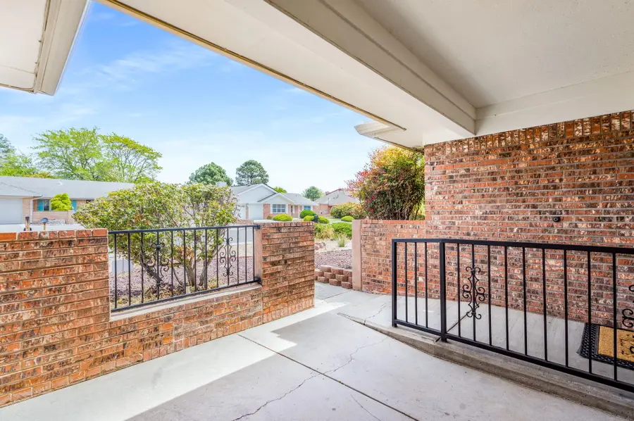 7635 Arroyo Del Oso Avenue Ne, Albuquerque, NM 87109 - #3