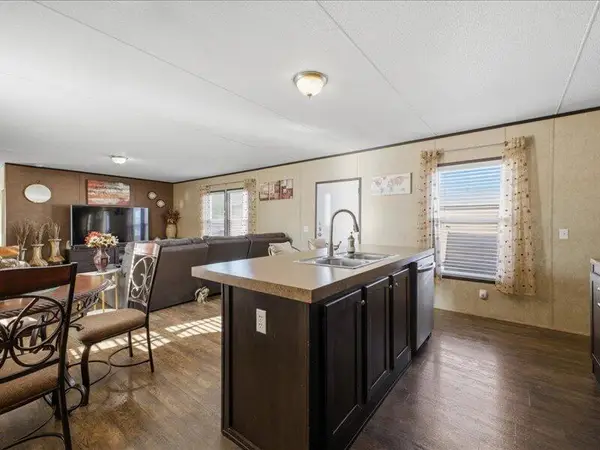 7401 San Pedro Drive Ne #TRLR 166, Albuquerque, NM 87109
