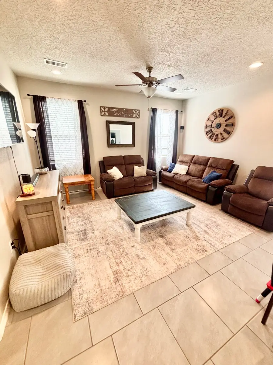 1741 Nicho Court Nw, Los Lunas, NM 87031 - #2