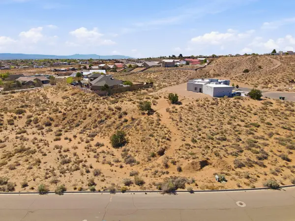 2506 Istle Road Ne, Rio Rancho, NM 87124