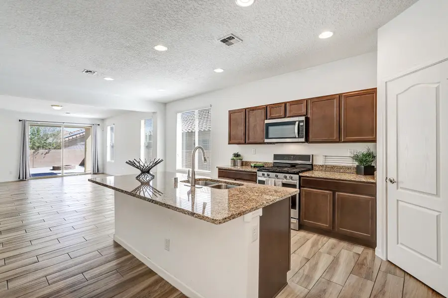 8819 Jet Stream Road Nw, Albuquerque, NM 87120 - #3