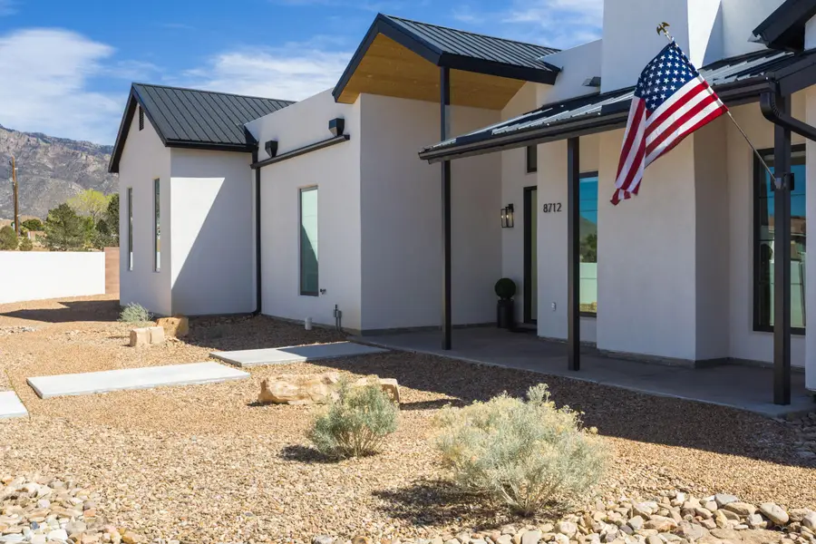 8712 Eagle Rock Avenue Ne, Albuquerque, NM 87122 - #3