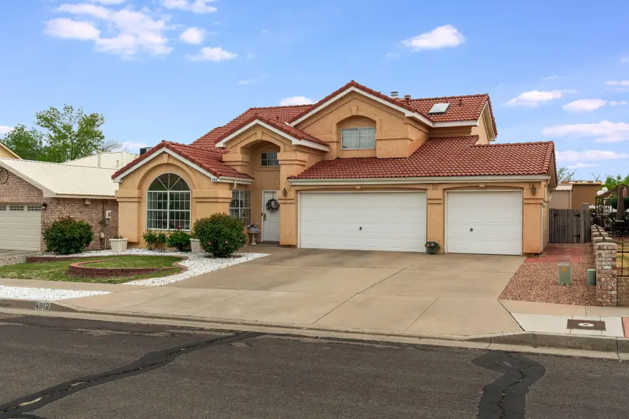4912 Wellsburg Avenue Nw, Albuquerque, NM 87120 - #2