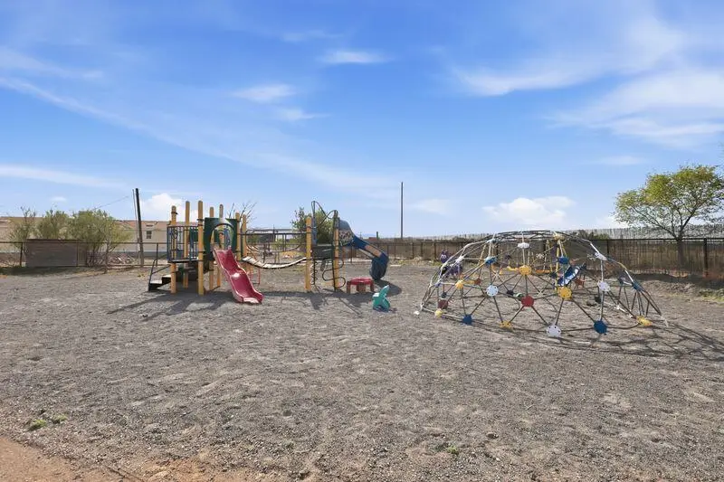 4 Wac Place #UNIT A, Belen, NM 87002 - #3