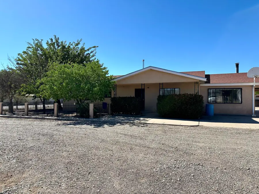 1929 Tapia Boulevard Sw #B, Albuquerque, NM 87105 - #3