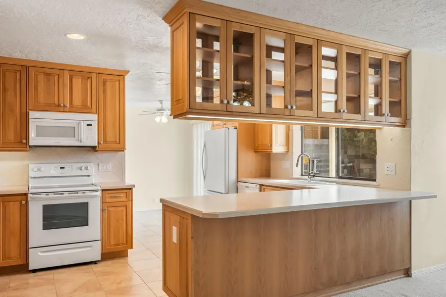 9420 Lona Lane Ne, Albuquerque, NM 87111 - #3