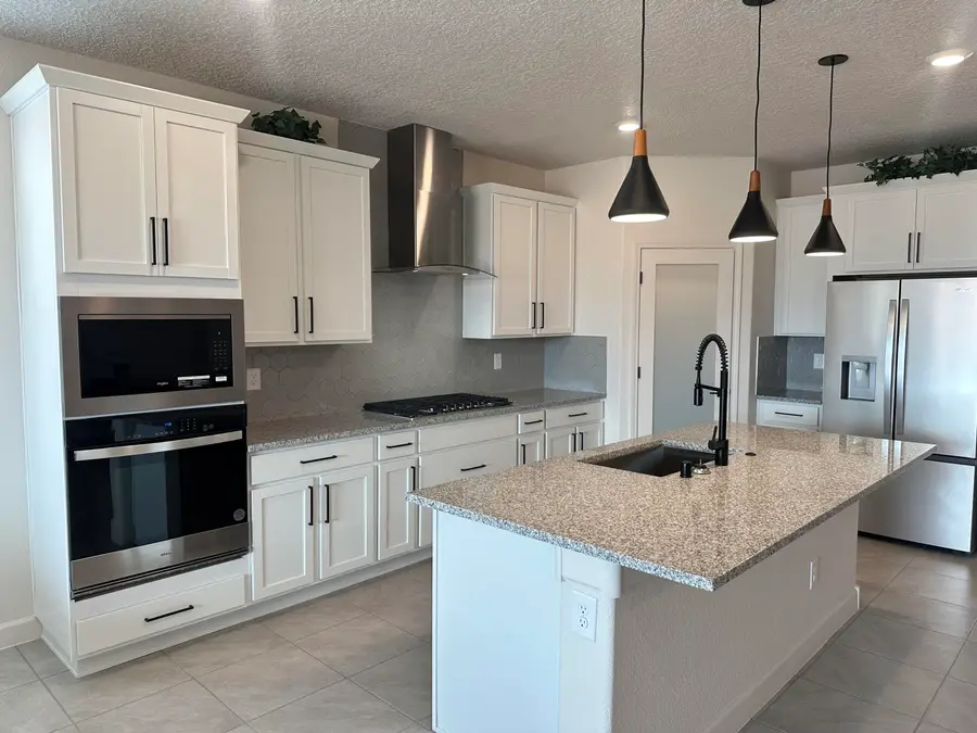 6731 Clayton Drive Ne, Rio Rancho, NM 87144 - #3