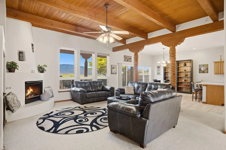 4223 Bryan Avenue Nw, Albuquerque, NM 87114 - #3