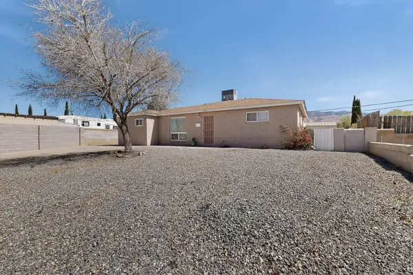 2312 Parsifal Street Ne, Albuquerque, NM 87112