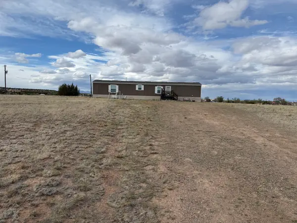 11 Silver Maple Avenue, Moriarty, NM 87035