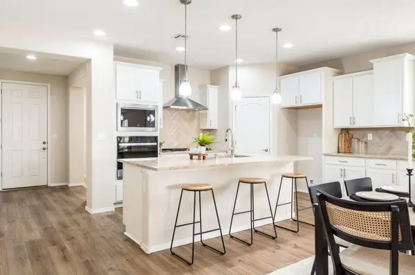 934 Zafiro Road Se, Rio Rancho, NM 87124