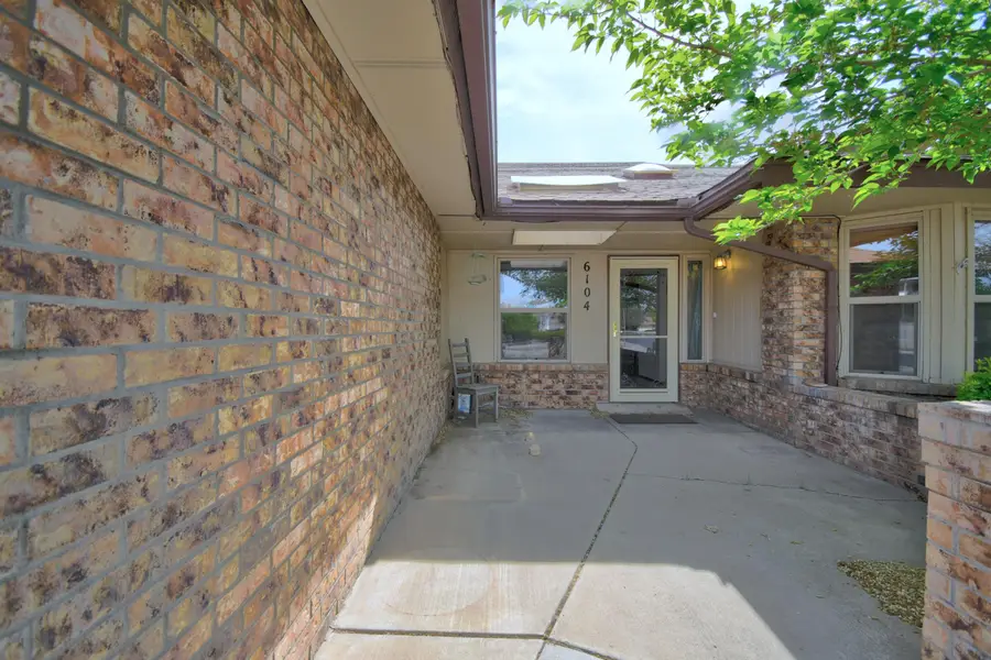 6104 Thicket Street Nw, Albuquerque, NM 87120 - #2