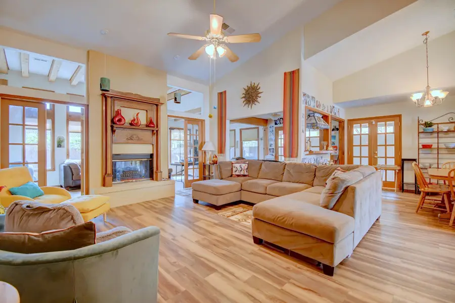 6104 Thicket Street Nw, Albuquerque, NM 87120 - #3