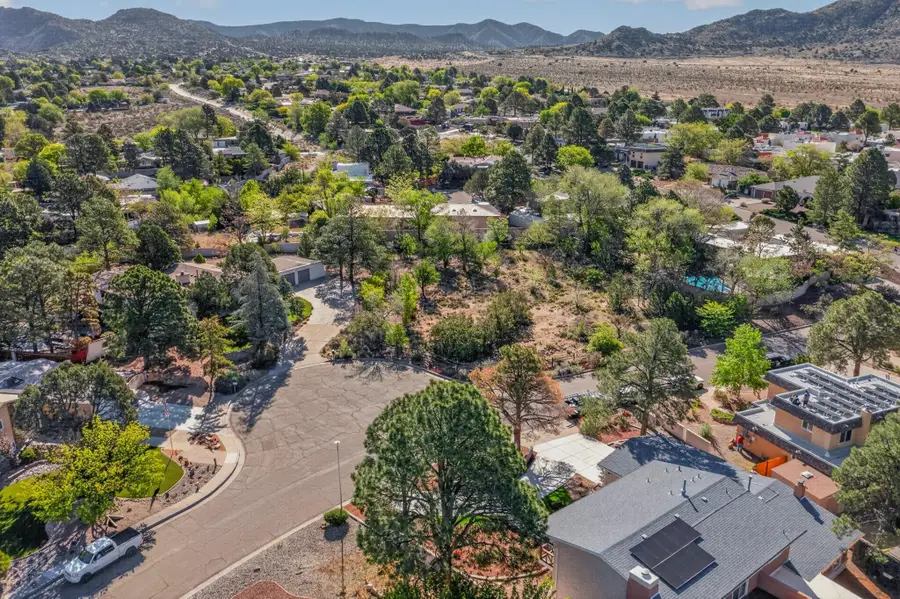 1061 Matador Avenue Se, Albuquerque, NM 87123 - #2