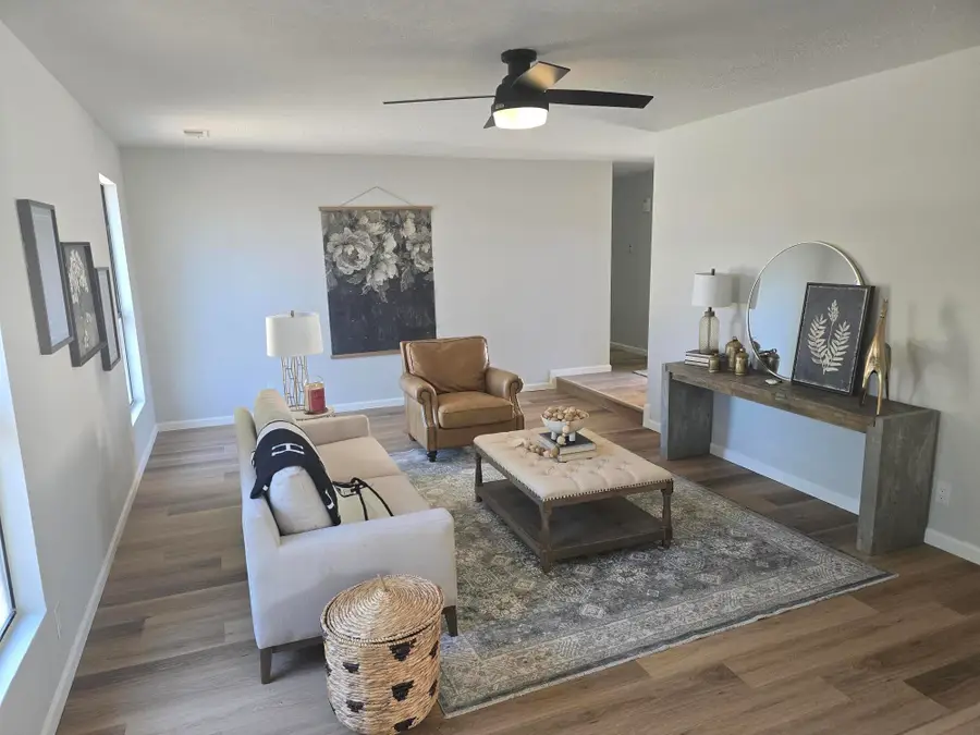 2004 Western Hills Drive Ne, Rio Rancho, NM 87124 - #3