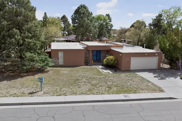 7012 Arroyo Del Oso Avenue Ne, Albuquerque, NM 87109