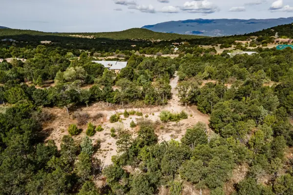 8 Teypana Drive, Tijeras, NM 87059