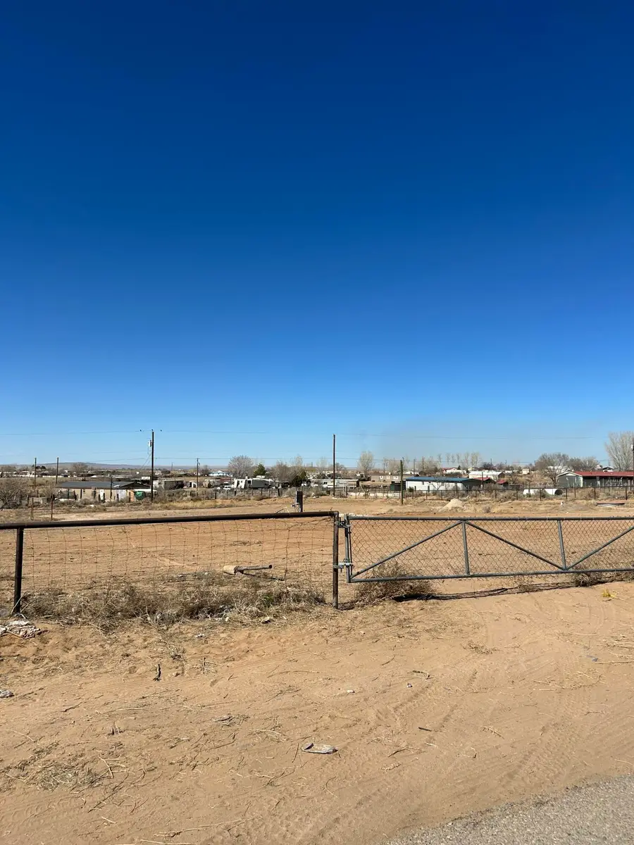 25 San Francisco Avenue, Los Lunas, NM 87031 - #2