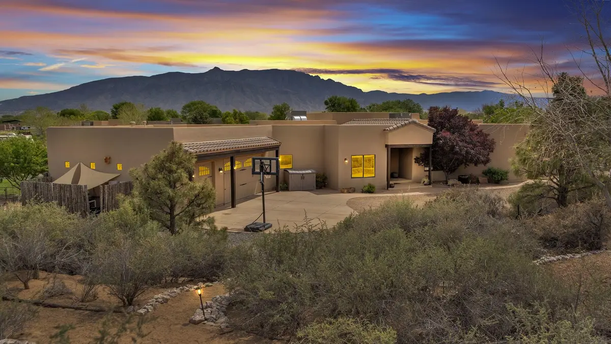 23 Paseo C De Baca Road, Corrales, NM 87048 - #1