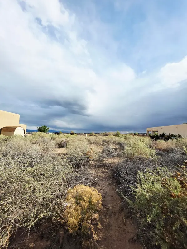1742 14th Avenue Se, Rio Rancho, NM 87124
