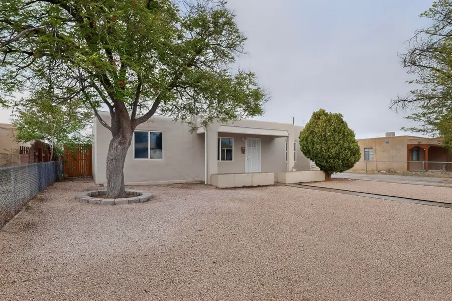 2429 Palomas Drive Ne, Albuquerque, NM 87110 - #2
