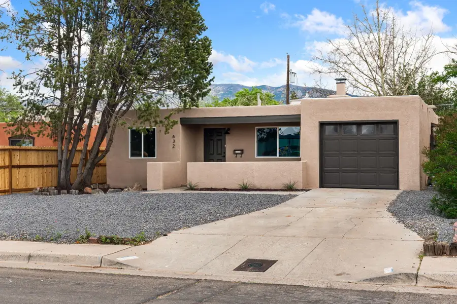 432 Erbbe Street Ne, Albuquerque, NM 87123 - #3